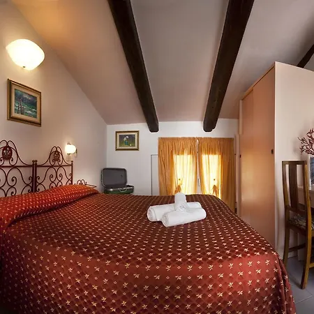 Отель And Restaurant My 3*